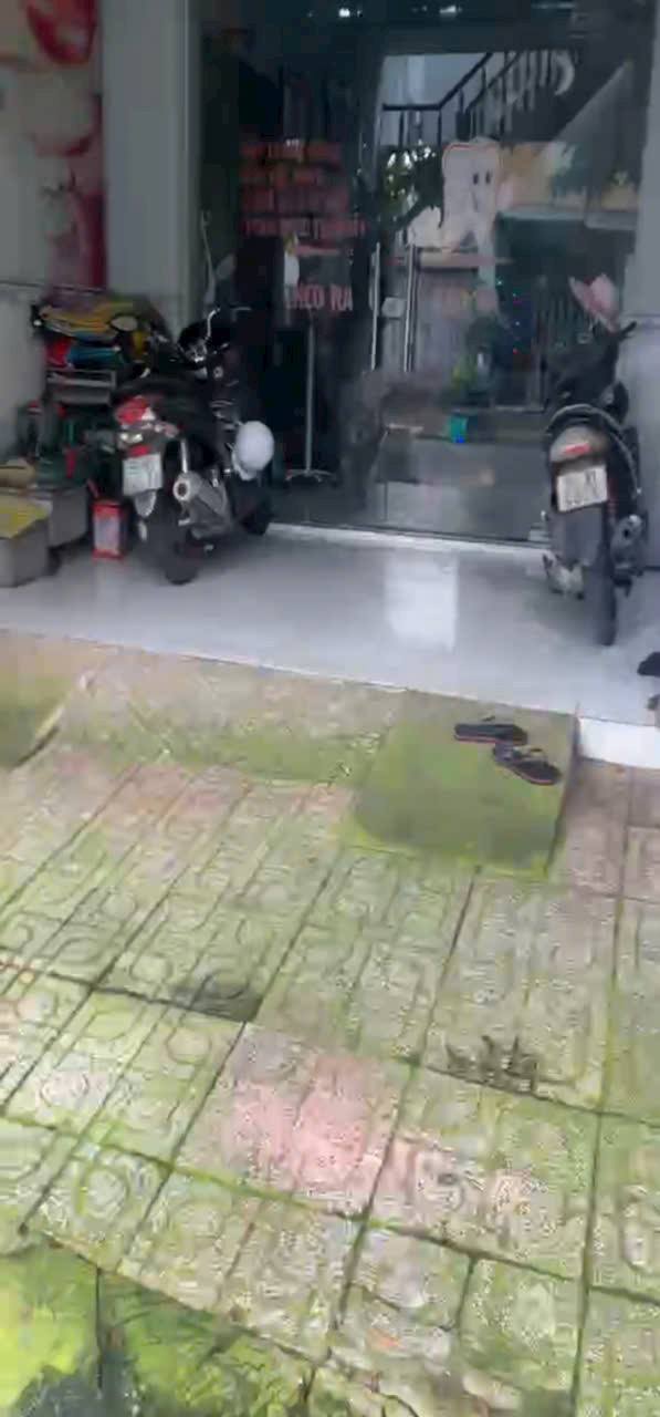 Nhà Bình Đáng, Bình Hòa, ngang 5m, 2 phòng ngủ, giá 5,35 tỷ