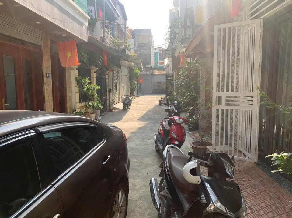 Siêu phẩm nhà 2 tầng xây chắc chắn, kiên cố tại đường Hải Thượng Lãn Ông