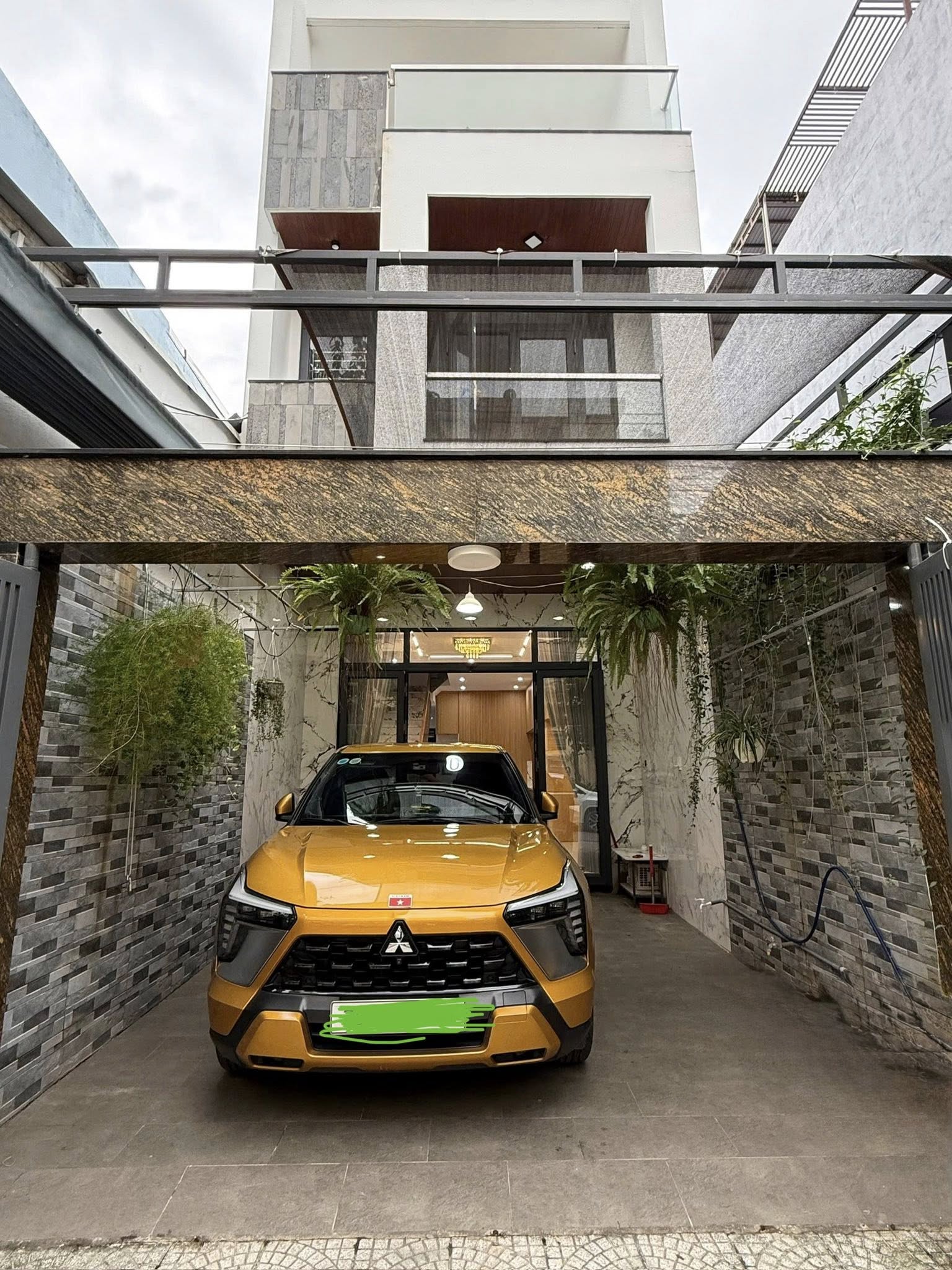 Nhà 3 tầng mới tinh trung tâm Hải Châu – Vẻ đẹp hiện đại, tiện nghi đầy đủ