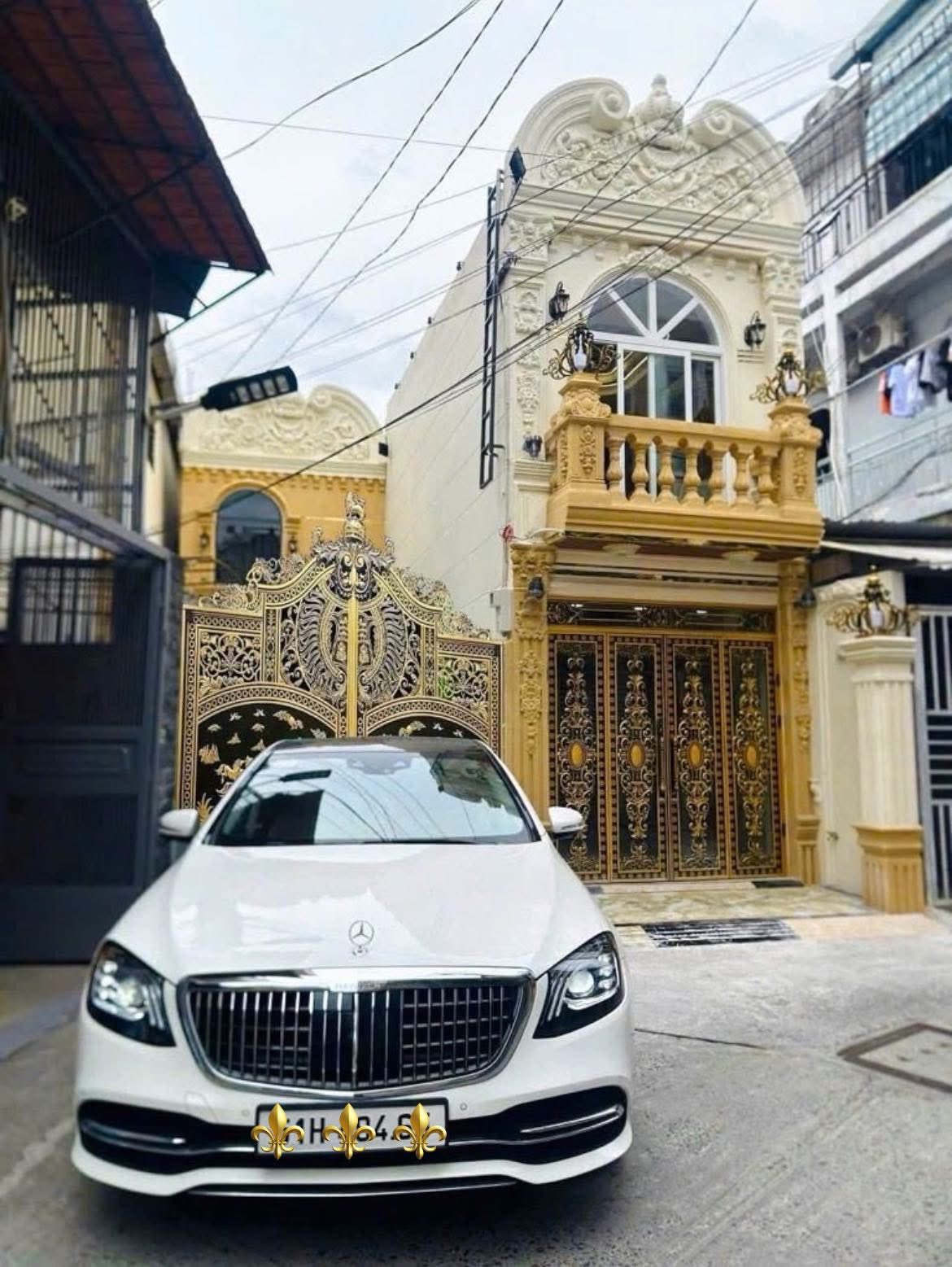 Siêu phẩm 80m2 Quận 10 - Ngay Ga Metro 2 - 12 tỷ có xe hơi vào nhà