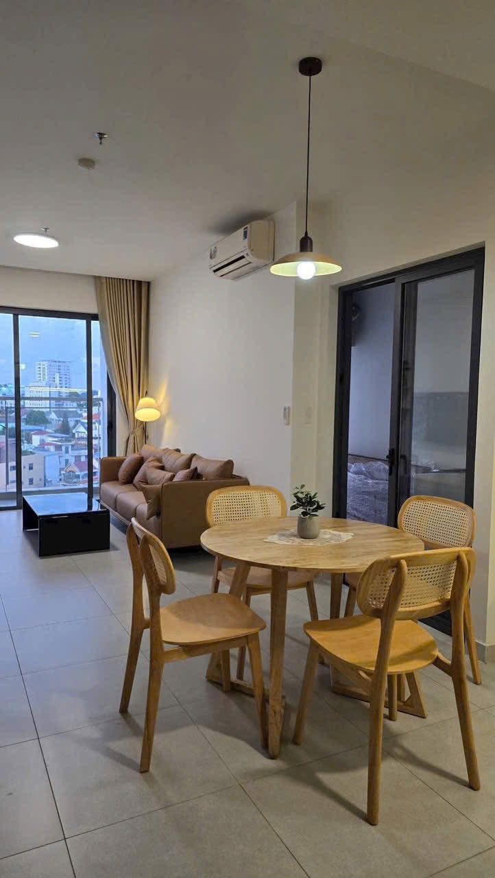 Căn hộ Compass One Chánh Nghĩa, 2 phòng ngủ, 78m2, nội thất đẹp, giá 9 triệu/tháng