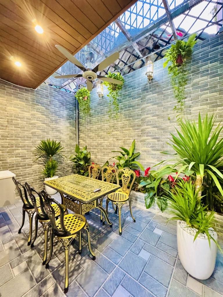 Đừng bỏ lỡ cơ hội sở hữu căn nhà lô góc siêu hiếm tại Giải Phóng