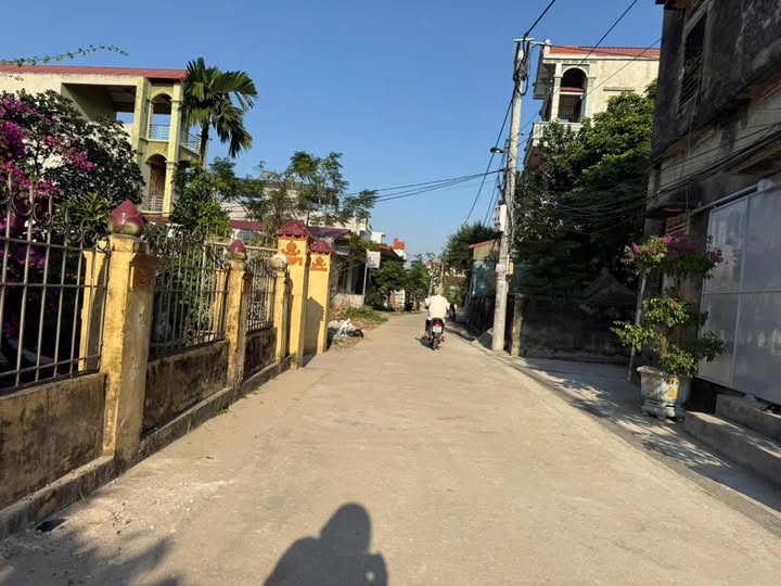 Mảnh đất vàng Vân Từ 82m2, mặt tiền 5,09m, gần khu công nghiệp, đường 6m ô tô tránh