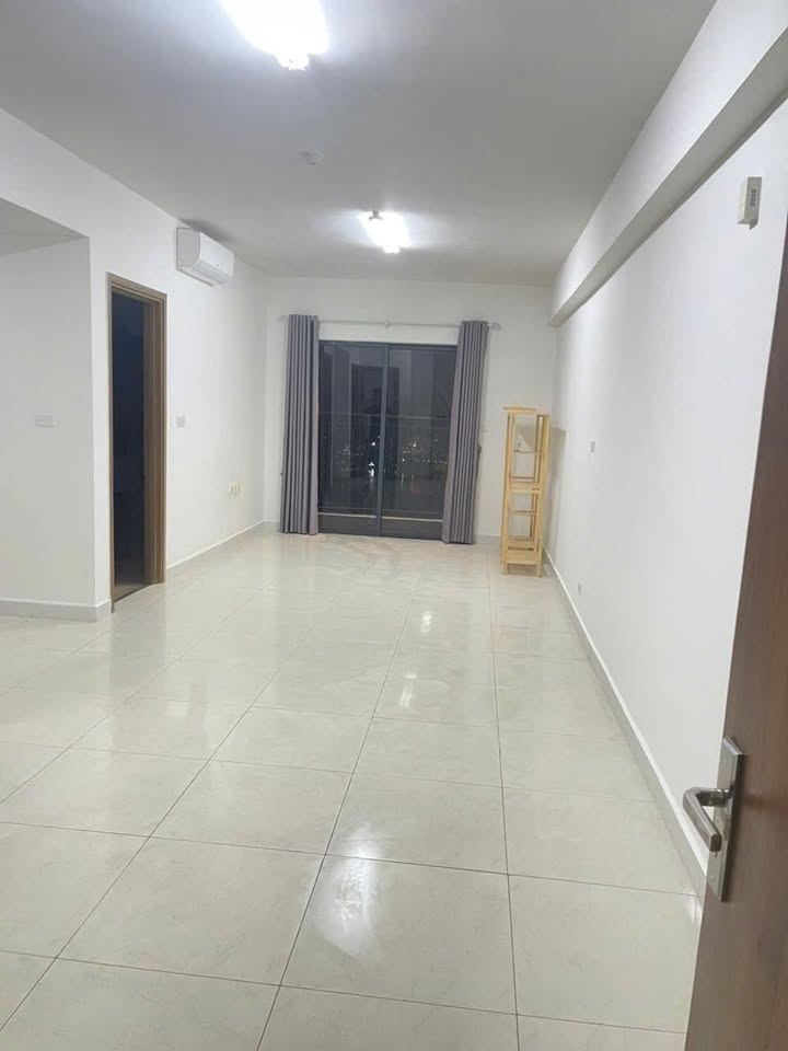 Căn hộ 70m2 view hồ Harmony, sổ đỏ sang tên ngay tại Hope Residence