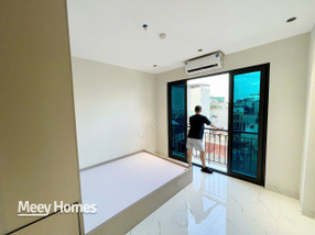 Studio Hoàng Hoa Thám nội thất mới tinh, thang máy tiện nghi