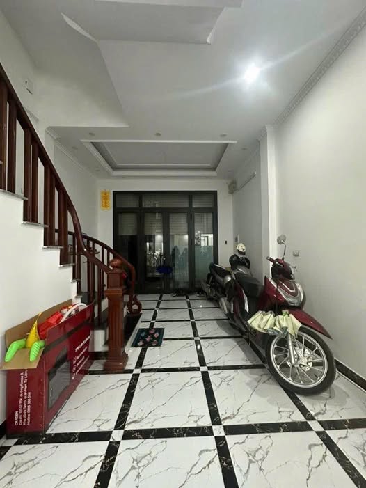 Nhà lô góc 4 tầng, ngõ ô tô đỗ cửa, Vĩnh Ninh, Thanh Trì - 6 tỷ