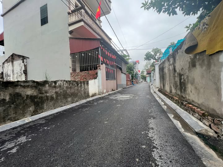 Nhà Vân Nội 46m2, ngõ ô tô thông thoáng, mặt tiền đẹp lung linh