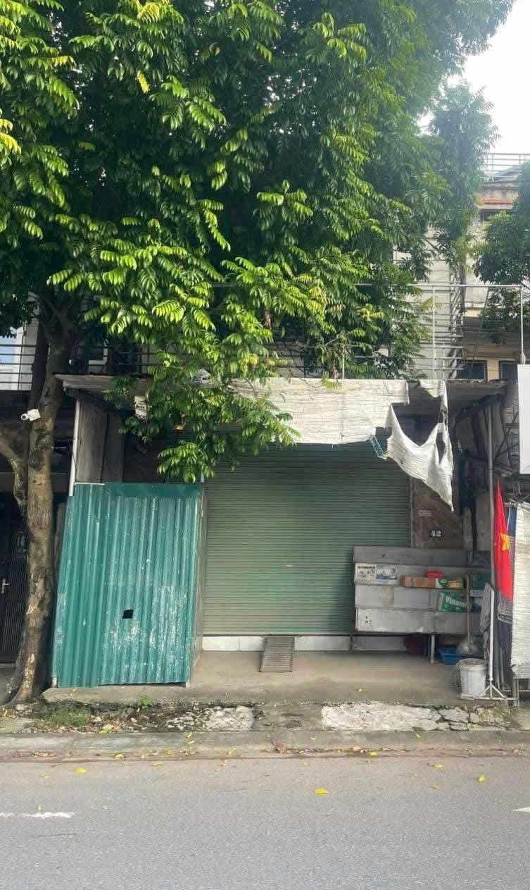 Bán đất tặng nhà 2 tầng, 82m2, mặt tiền 5.1m, Vĩnh Phúc, giá tốt