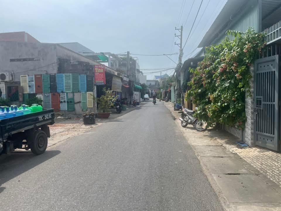 Đất vàng mặt tiền kinh doanh, chỉ 3 tỷ, cơ hội có 1-0-2