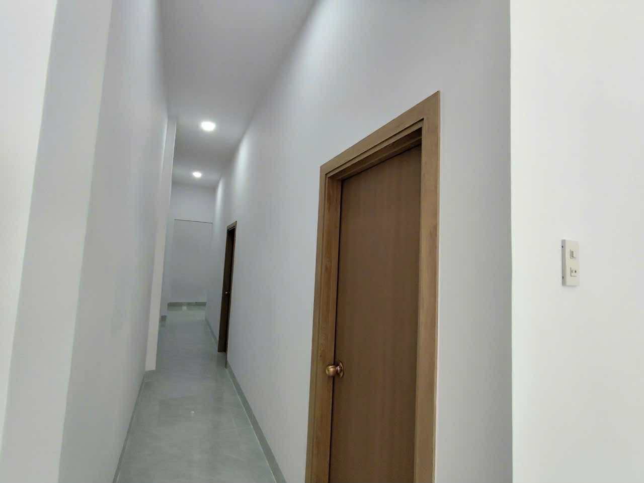 Bán nhà cấp 4 mặt tiền Tôn Đức Thắng, Nha Trang - Kinh doanh đỉnh cao, giá 6.5 tỷ