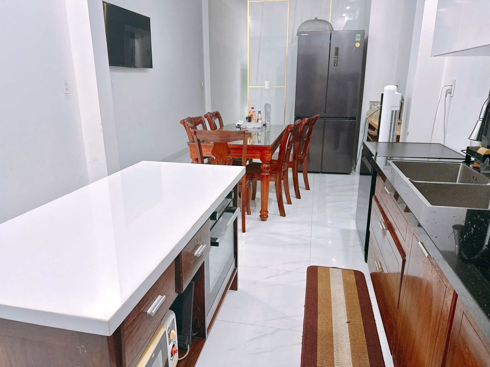 Nhà mặt tiền Lê Hồng Phong - 4 ngủ đủ nội thất, thang máy, sẵn sàng kinh doanh