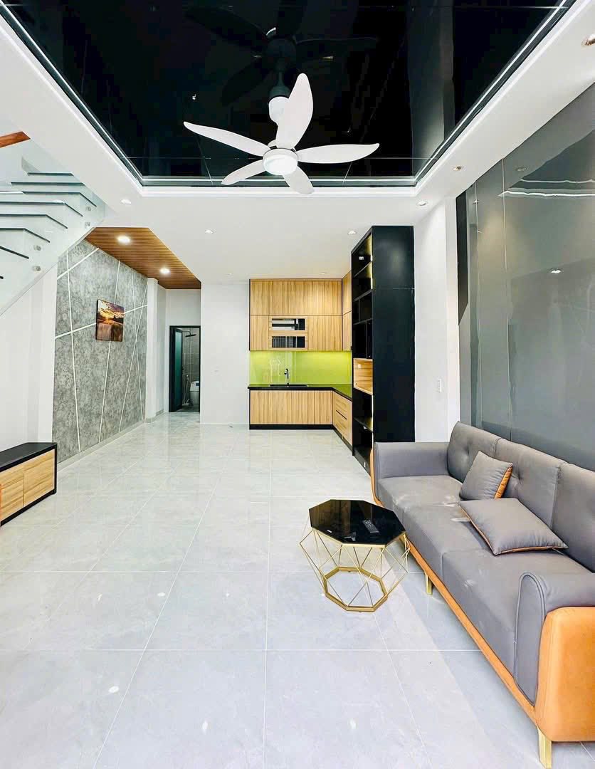 Bán nhà 1 trệt 1 lầu hiện đại, đường 5m thông thoáng, giá chỉ 1,59 tỷ