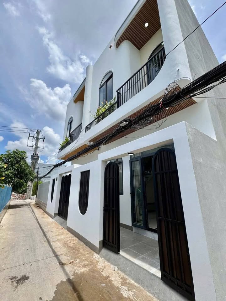 Bán căn liền kề 2 tầng, 2 phòng ngủ, hướng Đông Nam, phường Đạo Thạnh, Mỹ Tho, Tiền Giang