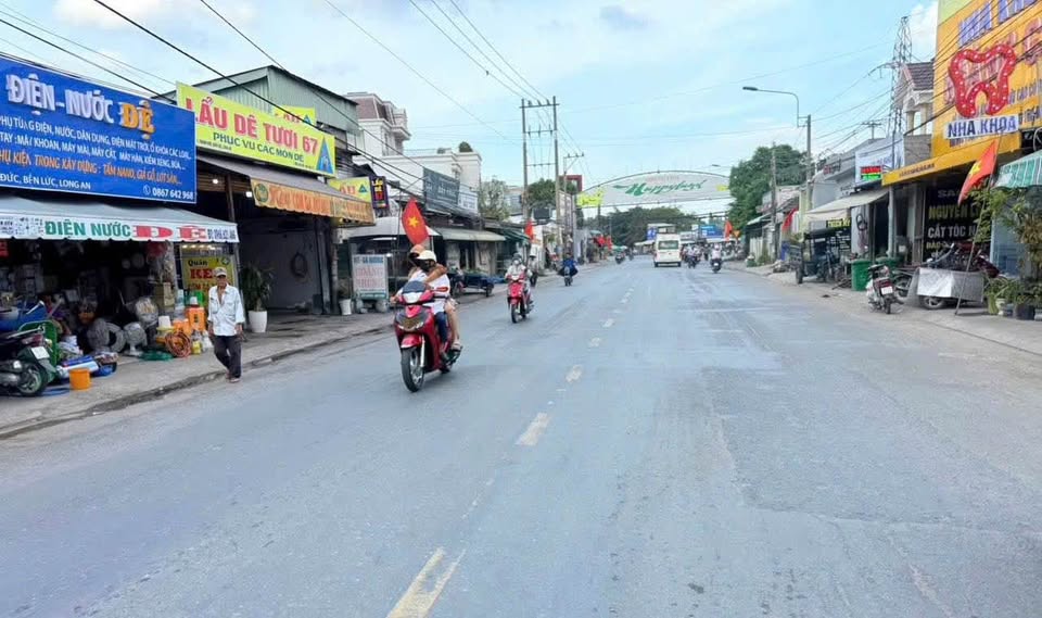 Bán đất mặt tiền ĐT 816, Bến Lức, Long An, 6,7 tỷ