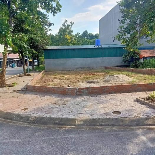 Lô góc 2 mặt tiền khu đô thị Minh Phương, mặt tiền 5m, nở hậu