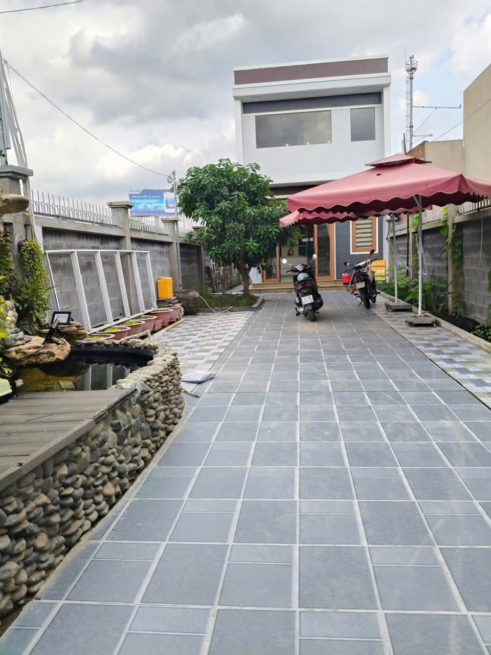 Bán nhà 1 trệt 1 lửng siêu rộng 6.2x46m, nở hậu, giá 5.5 tỷ tại Bến Lức, Long An