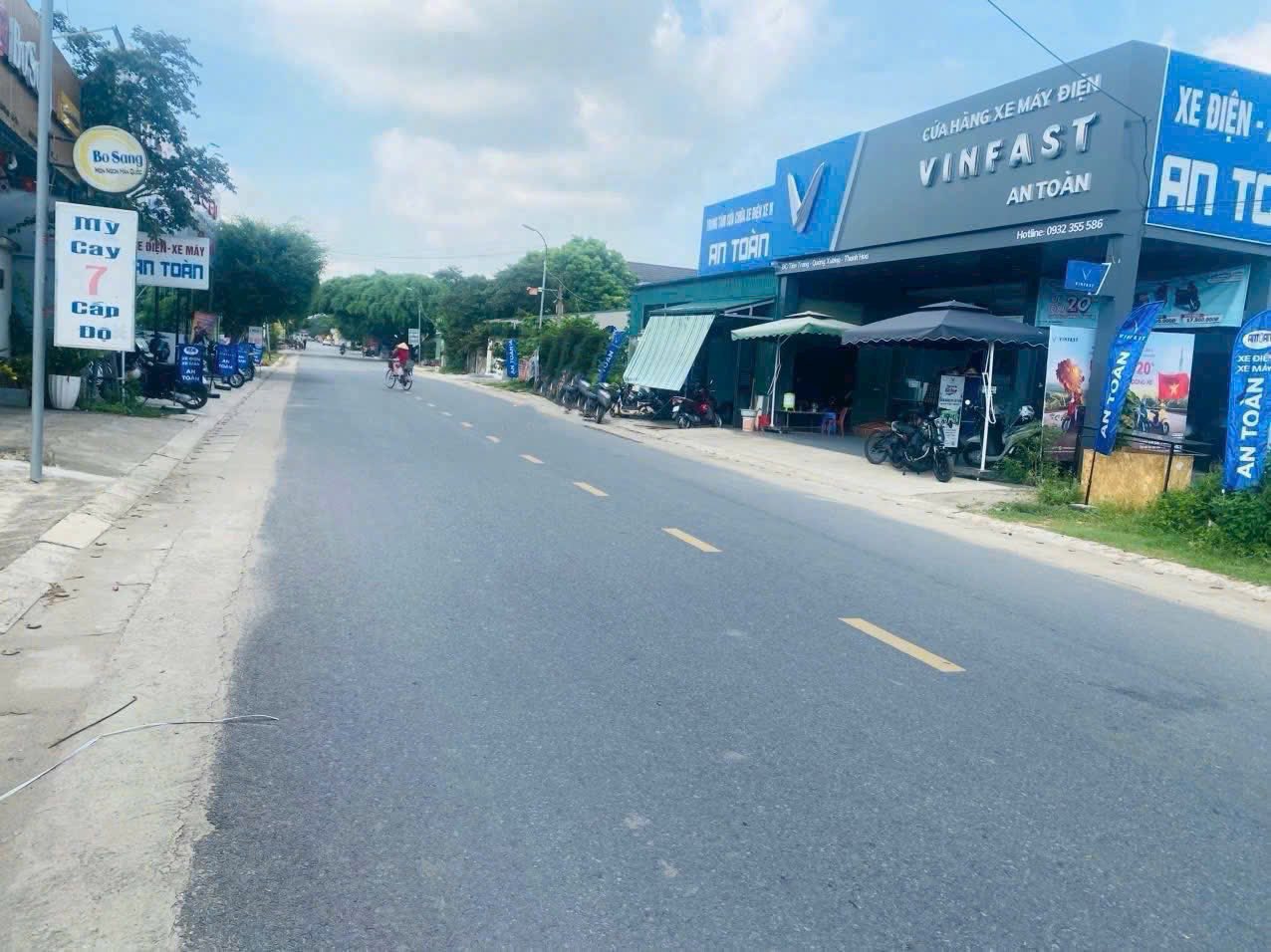 Đất vàng 100m2, mặt tiền 5m, sát VinFast, giá nhỉnh 1,8 tỷ - Cơ hội có 1-0-2