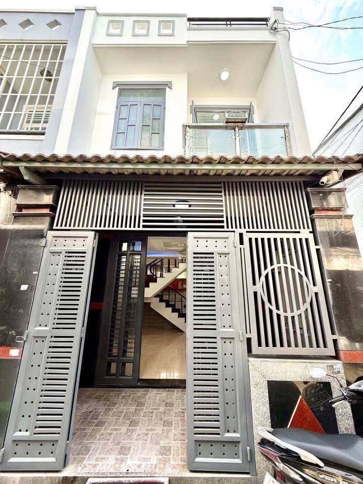 Nhà 1 trệt 1 lầu, 49m² sổ hồng riêng, giảm sốc còn 4.49 tỷ tại Hiệp Thành, Quận 12