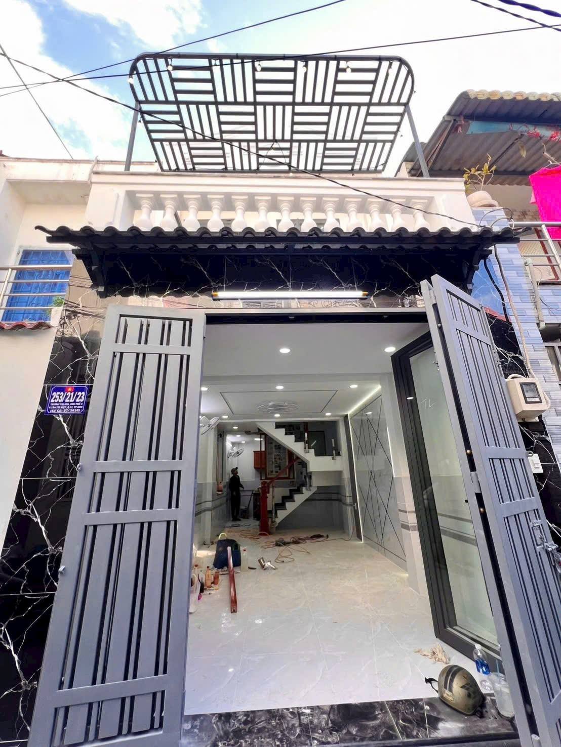 Nhà 1 trệt 1 lầu 35m² hẻm Trương Thị Hoa, Quận 12, giá 3,4 tỷ