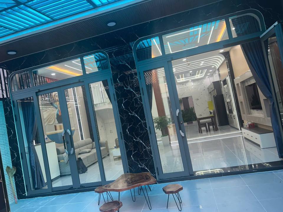 Chào bạn, chúng tôi có một căn nhà tuyệt đẹp tại xã Thới Tam Thôn, Hóc Môn