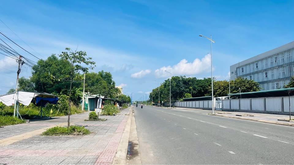 Bán gấp 520m2 đất sổ riêng, bao móng, giá đầu tư cực hời