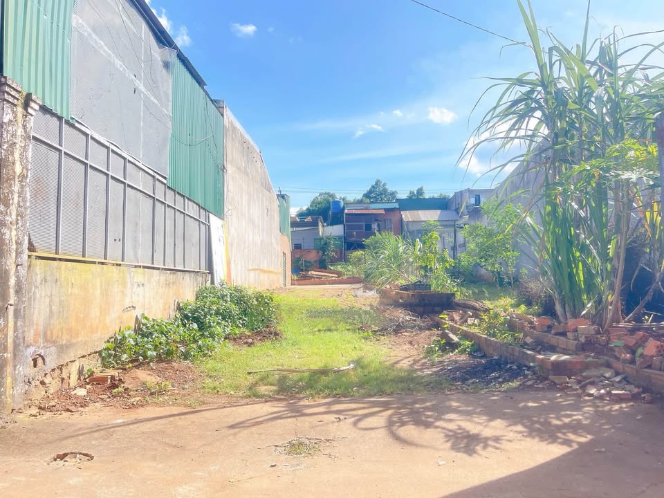 Bán Đất liền kề hẻm 349 Phạm Văn Đồng, Tân Hoà, 2 lô vị trí đẹp