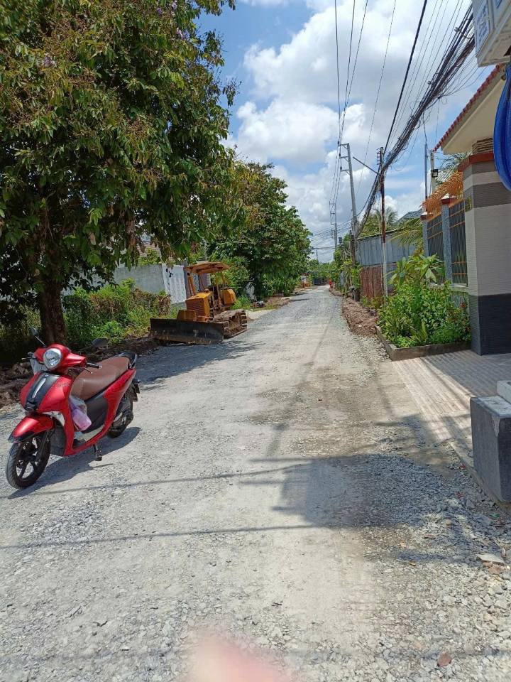 Bán đất Phú Tân, Bến Tre, 265m2 nở hậu, sổ đỏ riêng, giá chỉ 440 triệu