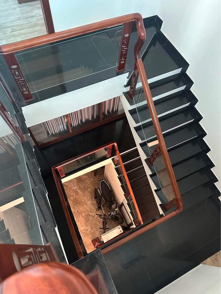 Góc 3 tầng đắc địa phố Dã Tượng - Kinh doanh bất tận