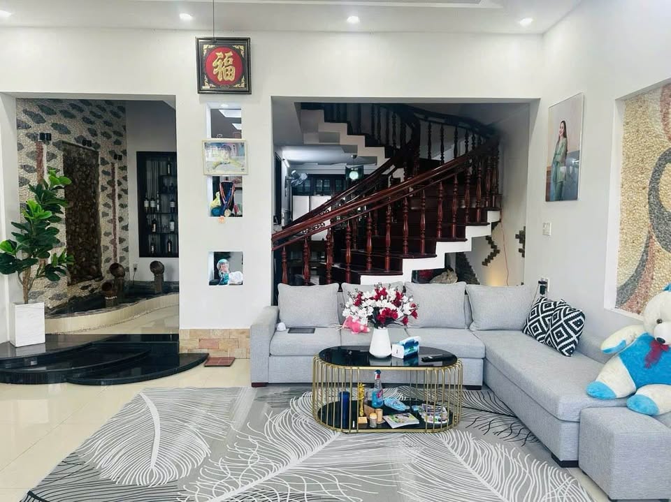 Bán biệt thự mini 3 tầng, 4 phòng ngủ, đường 9,5m, khu quy hoạch Kim Long, Huế