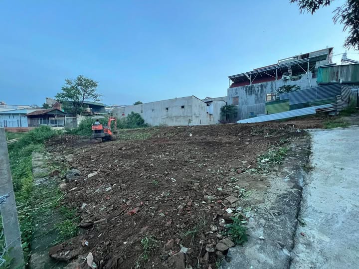 Bán 2 lô đất Đặng Văn Ngữ, Đắk Lắk gần chợ, trường học, tiện xây trọ