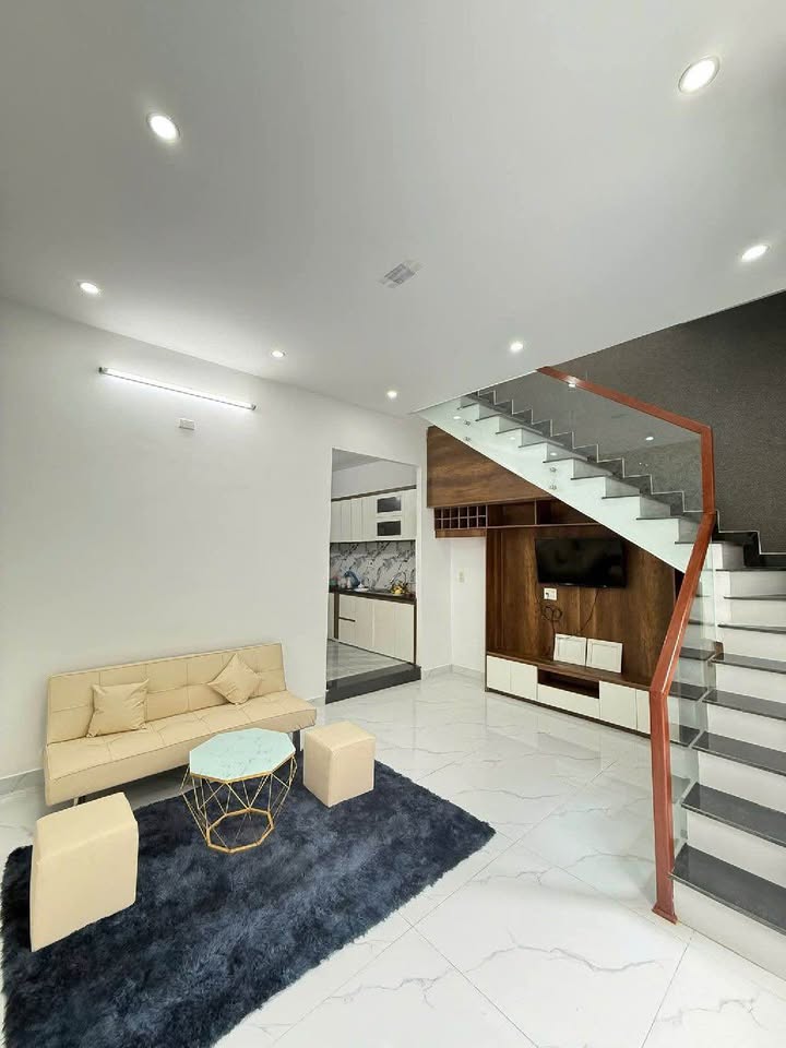 Bán nhà 2 mê đúc kiên cố tại kiệt Dũng Sĩ Thanh Khê, giá 3,49 tỷ