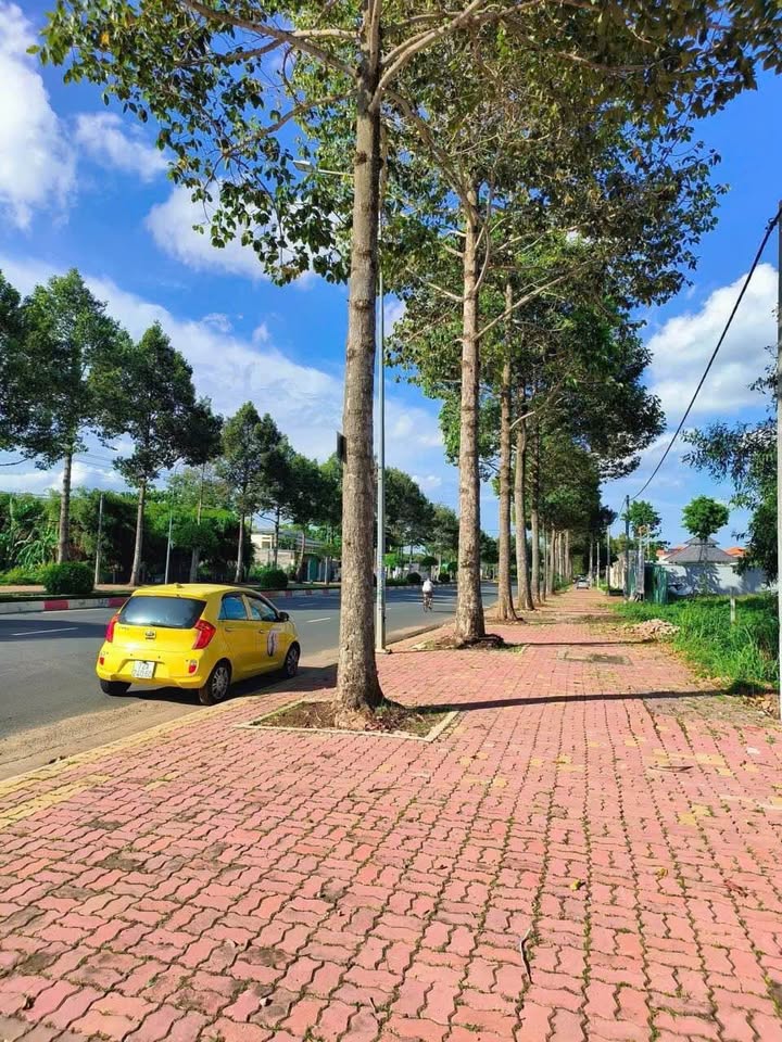 Nhà mặt tiền Hùng Vương, Bà Rịa, vừa ở vừa kinh doanh, nhỉnh 5 tỷ