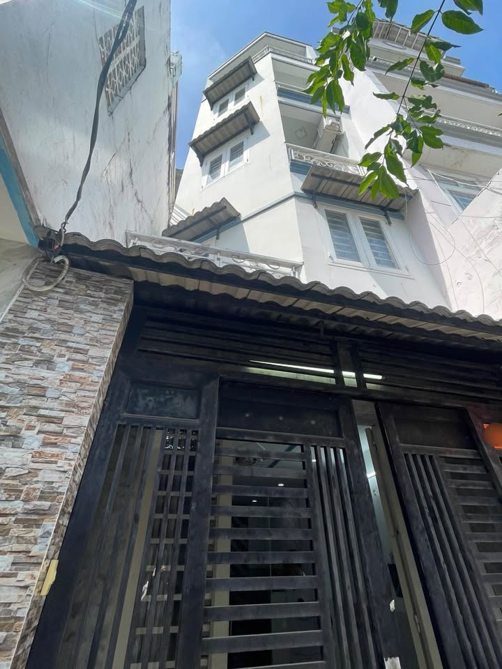 Nhà 3 lầu sân thượng sổ hồng riêng 3,6mx8m, hẻm ba gác, Nguyễn Thị Tần, Quận 8