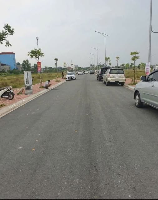 Bán đất 95m² mặt tiền 8.8m hướng Nam tại khu đô thị Nam Sông Đào, Nam Định