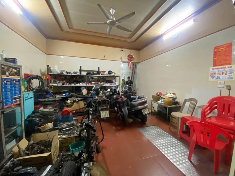 Đất vàng tặng nhà cấp 4, Hàm Rồng mua là lời