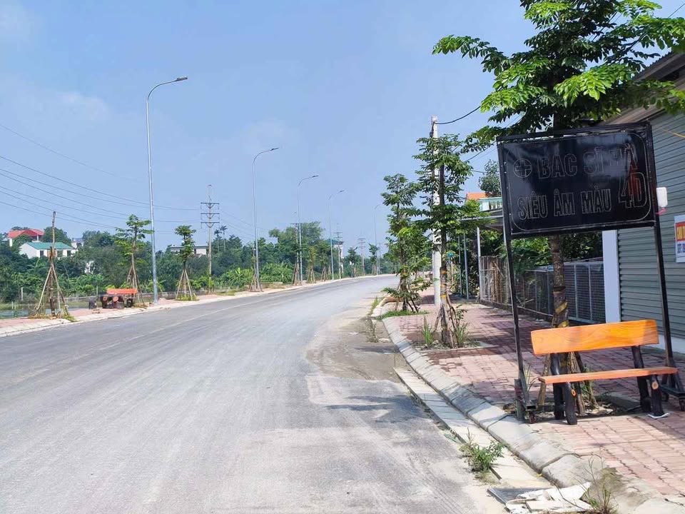 Siêu phẩm đất nền Đồng Trúc, chỉ cách mặt đường E 50m