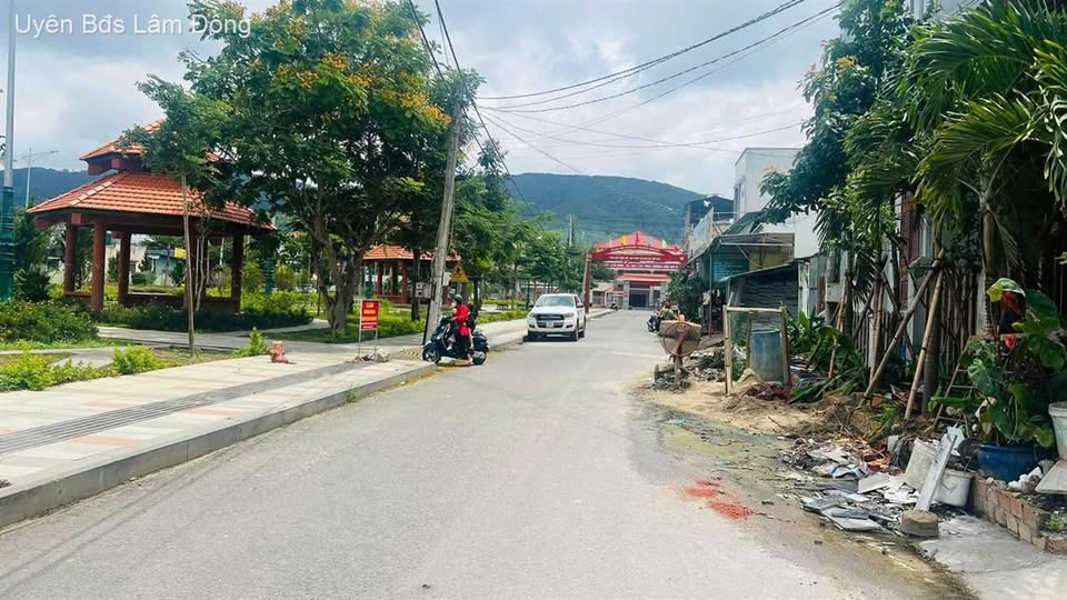 Bán nhà mặt tiền thị trấn Thạnh Mỹ - chỉ 2.2 tỷ, dòng tiền ổn định