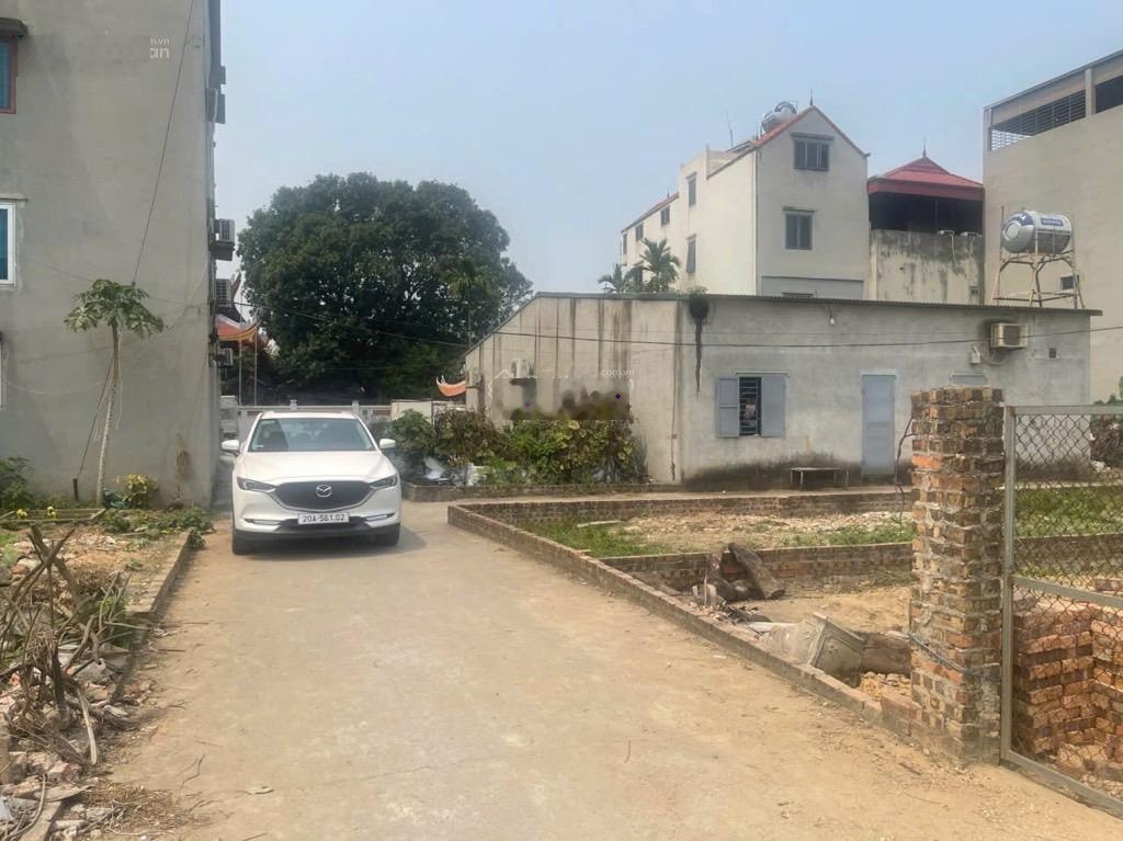 Bố vợ em bán thửa đất 51m2 nở hậu, ngõ thông ê tô tại Yên Ninh, Hiền Ninh, Sóc Sơn, Giá yêu 1.68 tỷ