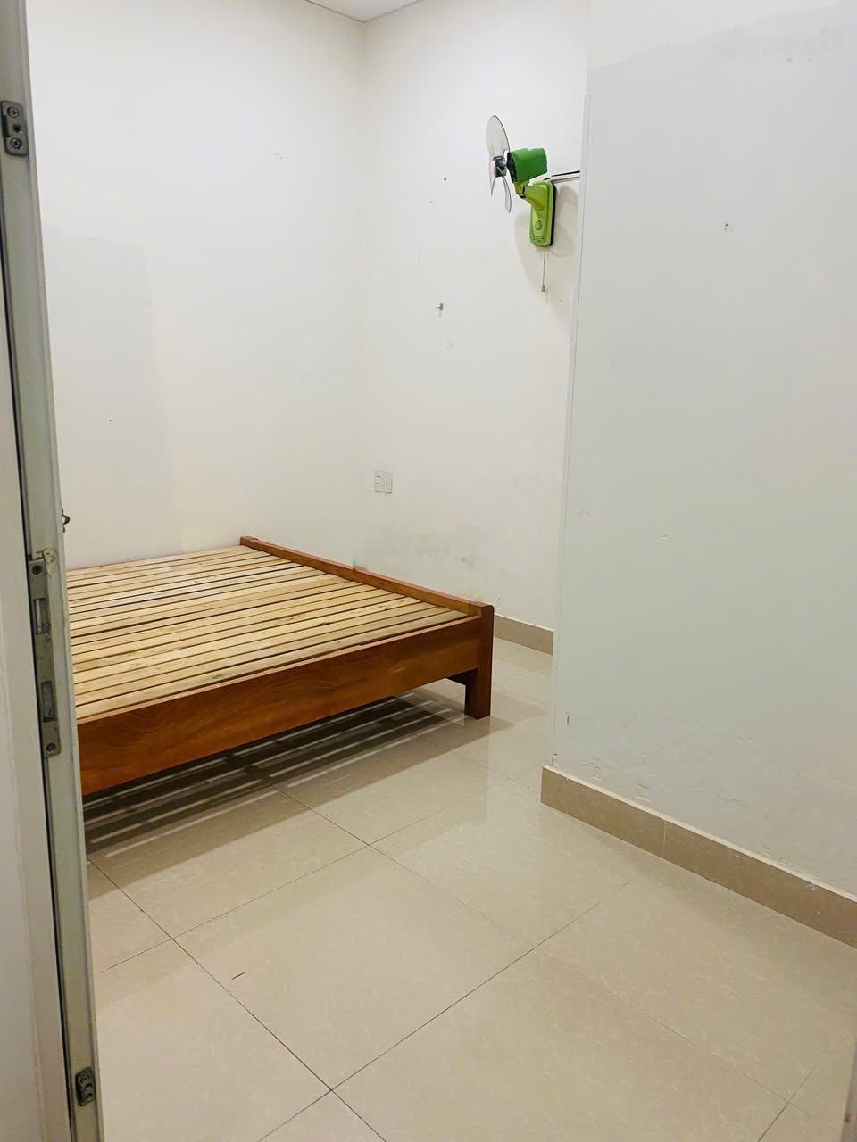 Cần cho thuê căn nhà hẻm 1426/39 Nguyễn Duy trinh, P. Long Trường, Tp HCM (Khu Nam Khang)