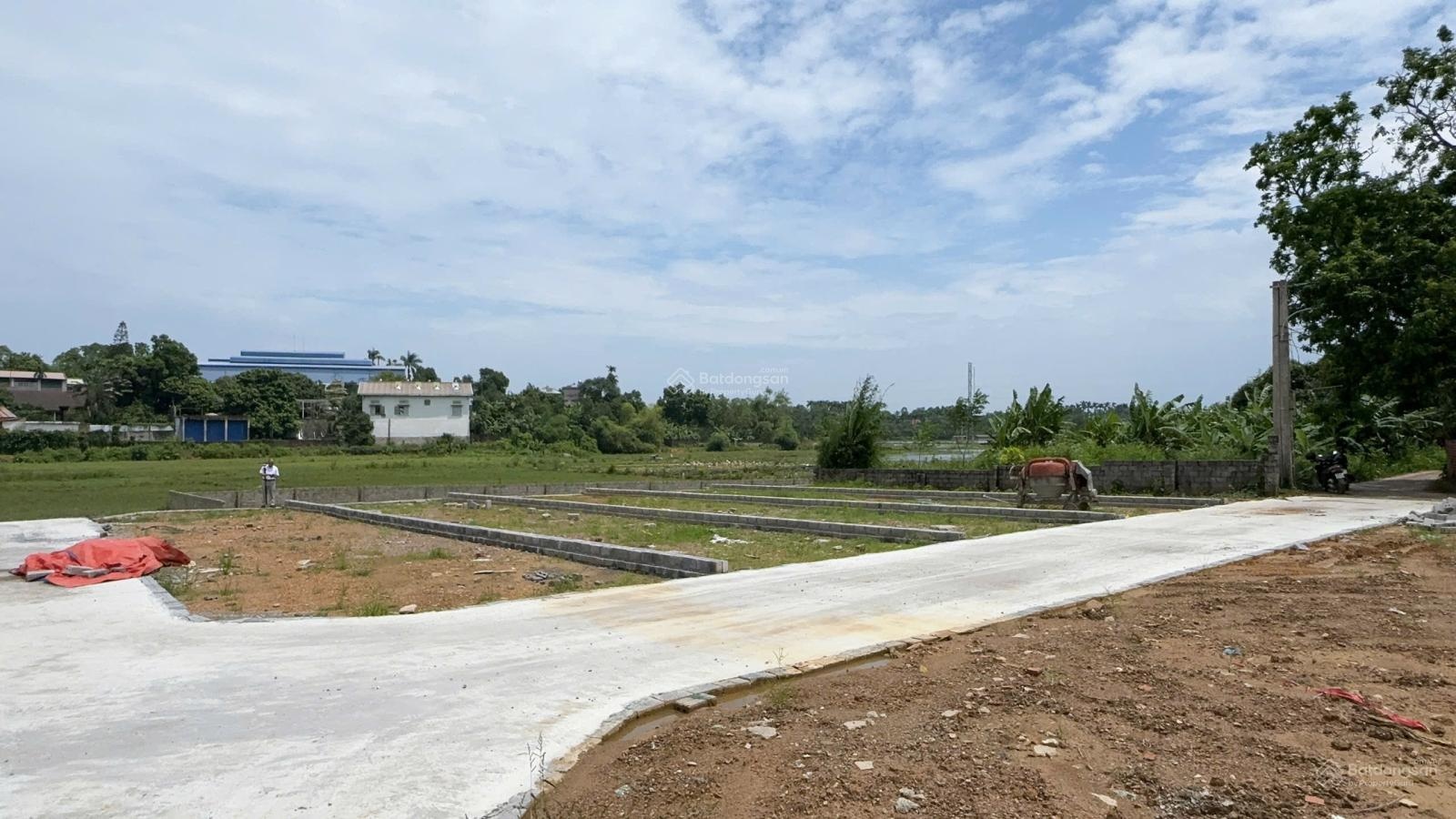 Bán đất Phú Cát, 1,85 tỷ, 102,1 m2, hướng Đông, mặt tiền 5m, pháp lý đầy đủ