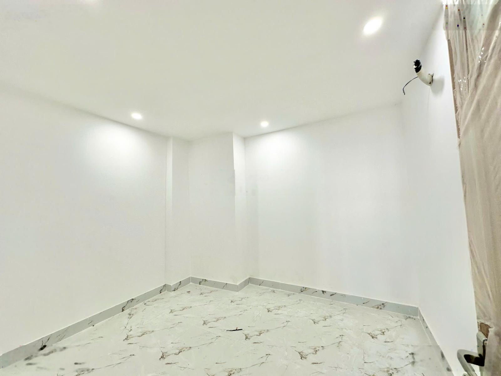 Nhà 4x10 đường Số 6 BHHB Bình Tân 2PN 2WC giá 1tỷ480 LH 0359458158 Huỳnh