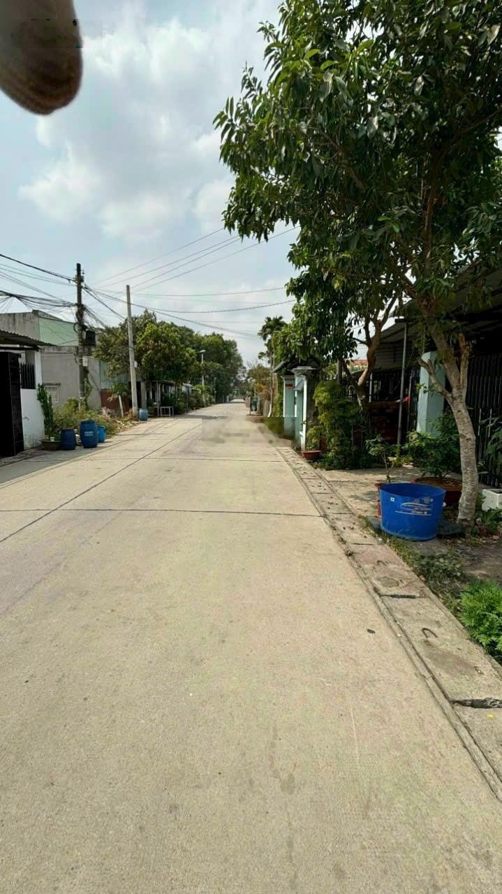 Dãy trọ đẹp, cổng KCN Tây Bắc, Tân An Hội, Củ Chi, đường 12m, 5x23=116m2, sổ riêng 1.38tỷ