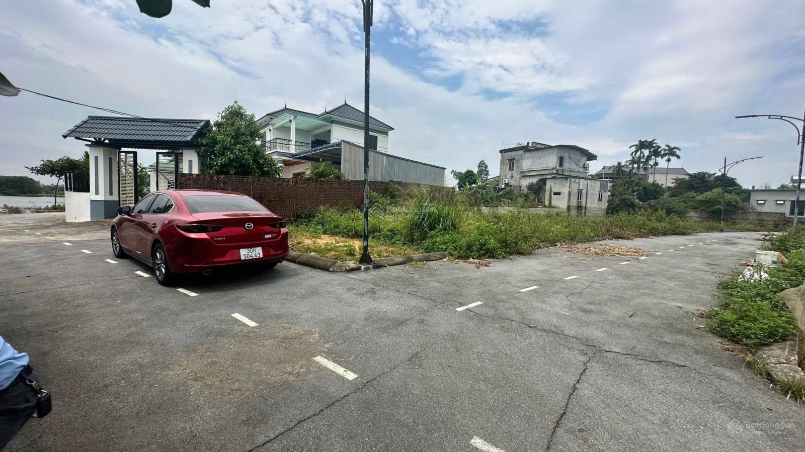 81m2 MT rộng gần FPT , DT420 chỉ với hơn 2 tỷ hàng hiếm