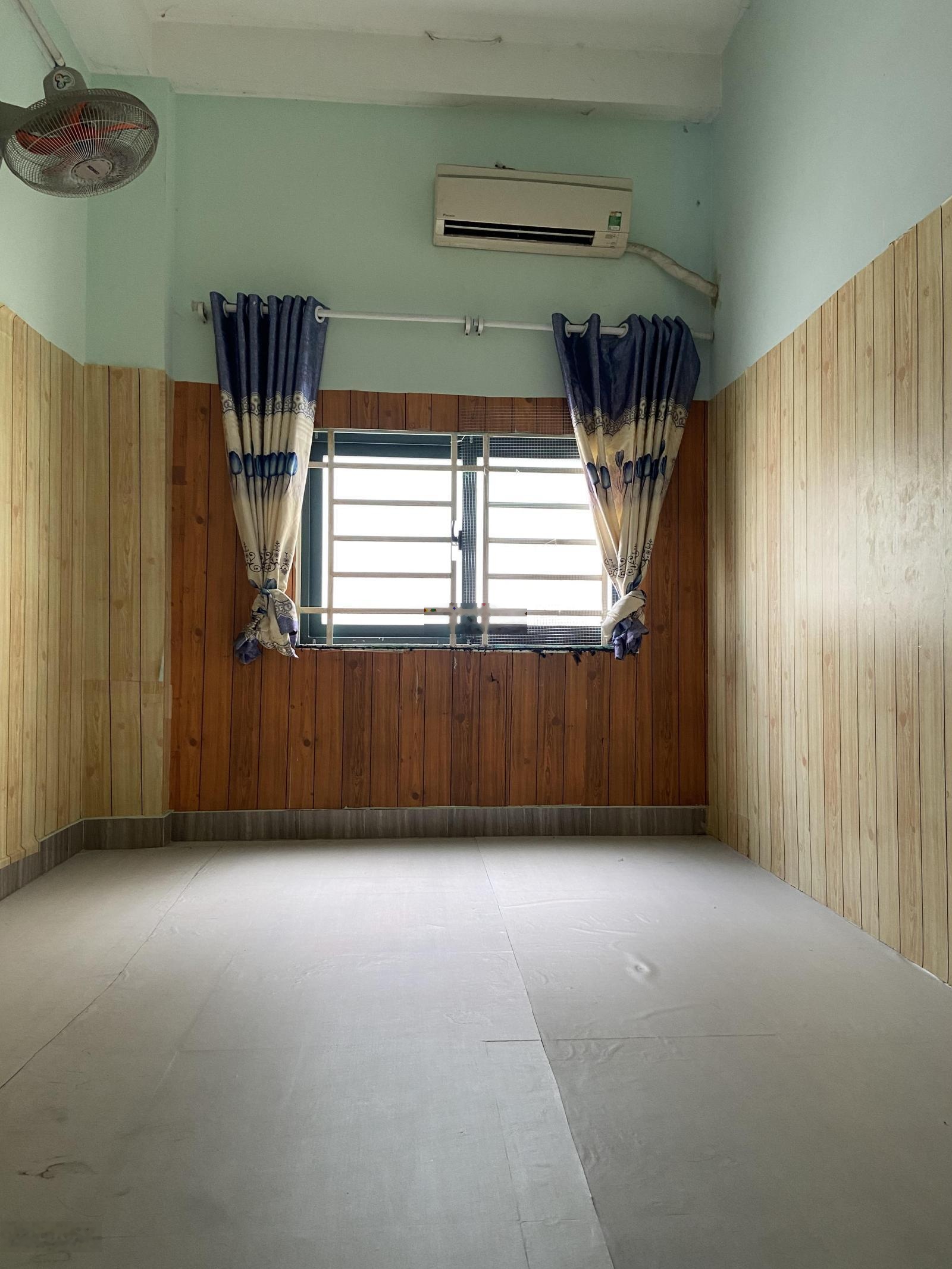 Cho thuê phòng giá bình dân nằm ở đường lớn Q8