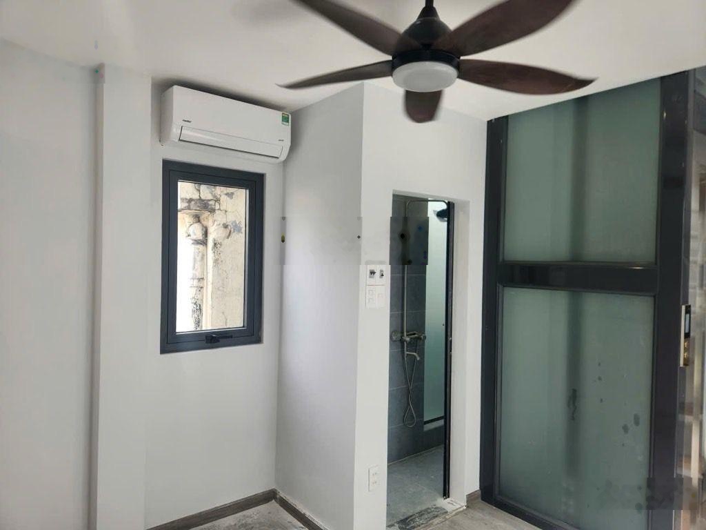 Biệt thự mini thang máy - Bình Thạnh hẻm xe hơi 4 tầng chỉ 4,15 tỉ