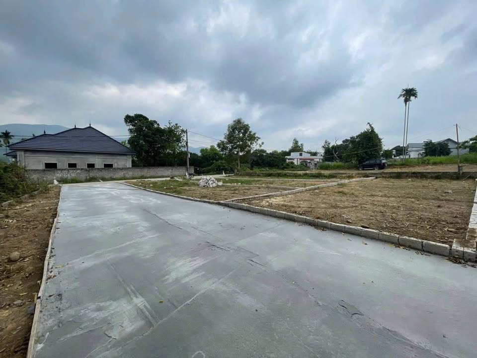 Xuân Mai, lô đất vàng 80m2, mặt tiền 5,4m, giá đầu tư hấp dẫn