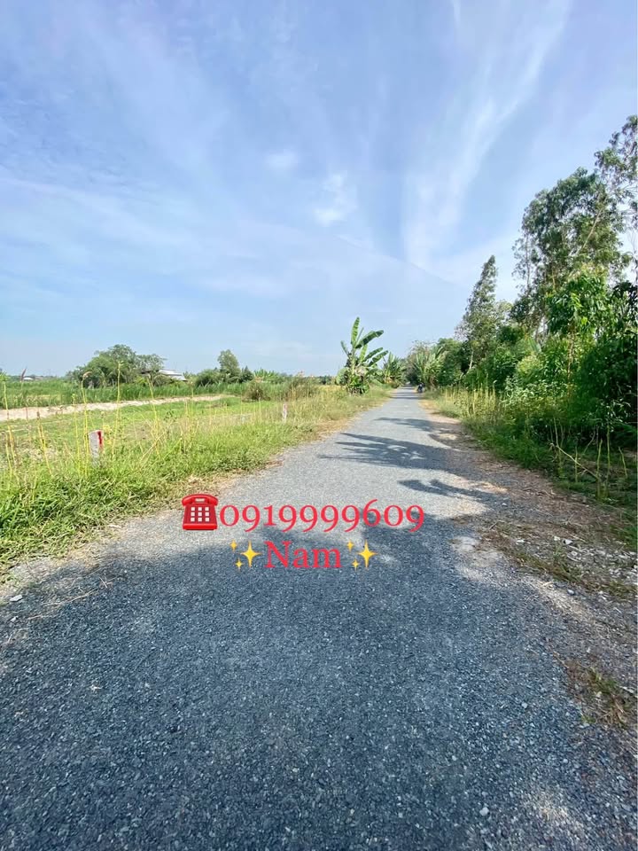 Tọa lạc tại Tân Lập, Tân Phú Trung, Thành phố Sa Đéc, Tỉnh Đồng Tháp