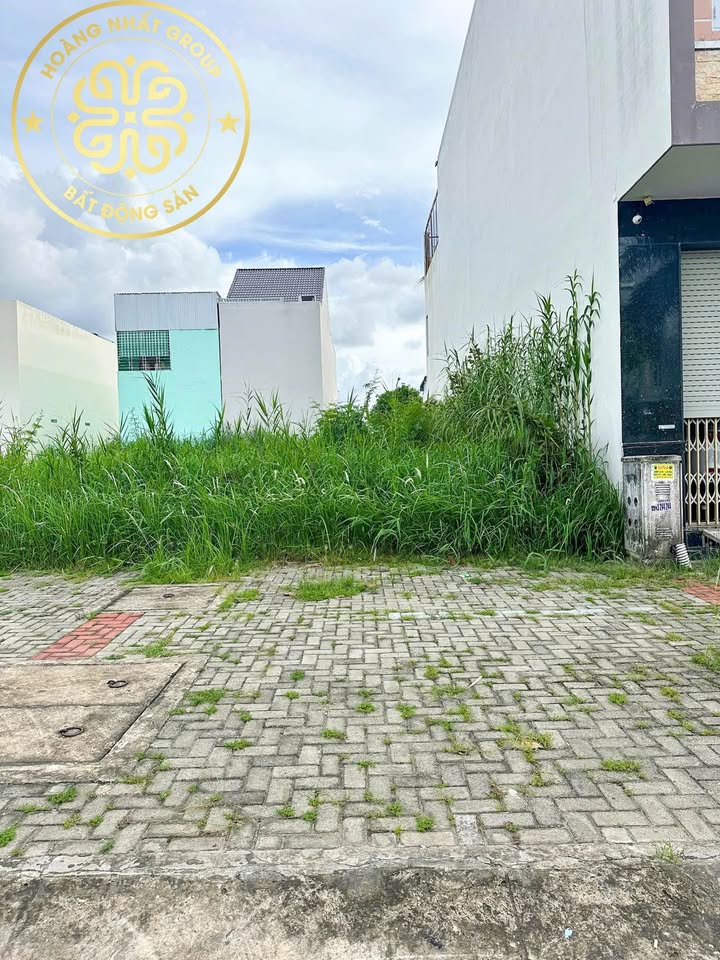 Siêu phẩm nền đẹp, vuông vắn tại đường Châu Văn Liêm, Khu dân cư Minh Thắng