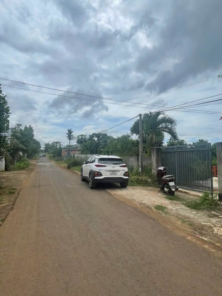 Bán nhà mái thái Khánh Xuân, mặt tiền đường nhựa, giá tốt 1,9 tỷ