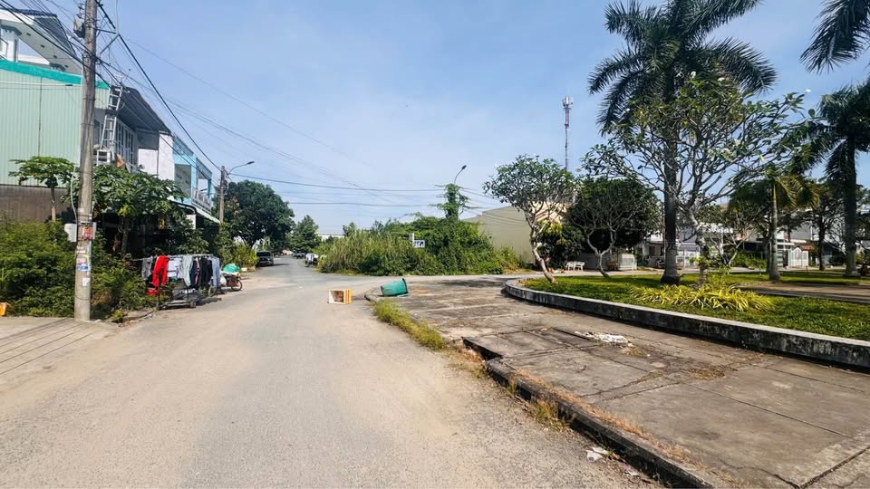 Cho thuê nền góc Xẻo Trôm, An Giang